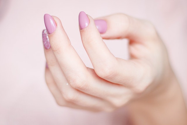 Before using nail extensions, there are six things you should know.